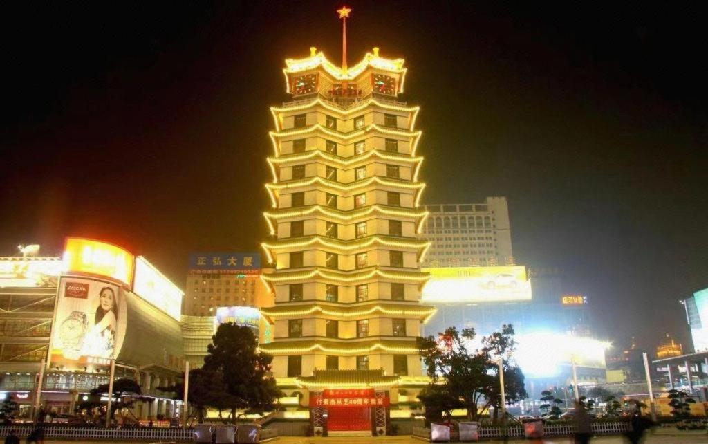 Jinjiang Inn Zhengzhou Railway Station Erqi Square Metro Station Exterior photo